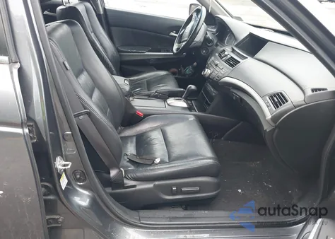 2010 Honda Accord 3.5 Ex-L z USA, uszkodzony, nr VIN 1HGCP3F80AA016445